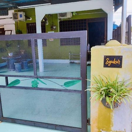 Syukur Homestay Ipoh Bagian luar foto